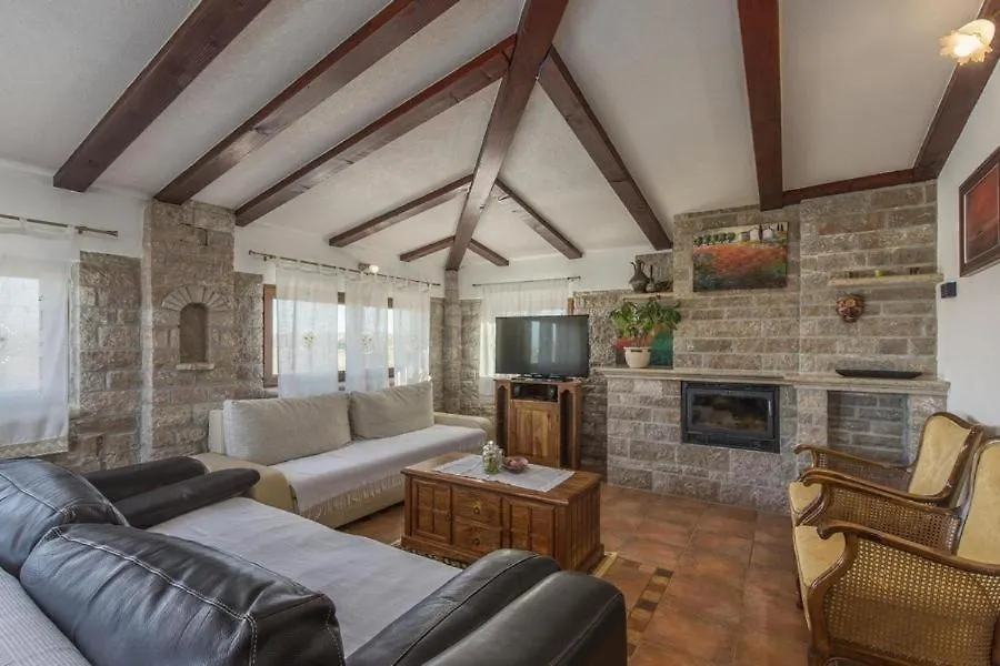 Appartment Arrburoni 达伊拉 克罗地亚